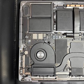 MacBook Pro 14 2021 A2442