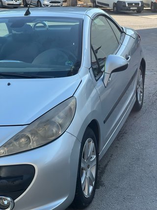 Peugeot 207 cc- Modelo 2007