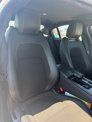 Jaguar XE 2018