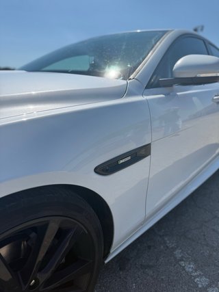 Jaguar XE 2018