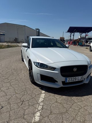 Jaguar XE 2018