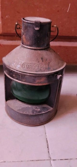 Par de faroles náuticos (rojo y verde)