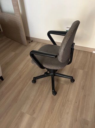 Silla de oficina giratoria