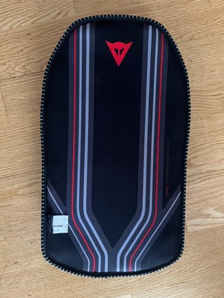 Protectores Espalda Moto Dainese y Alpinestars