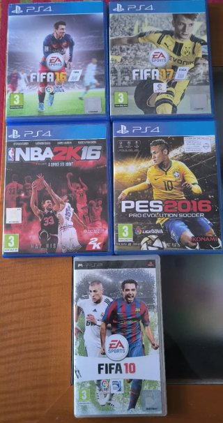 Giochi PS4: FIFA 16, FIFA 17, NBA 2K16, PES 2016