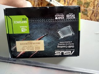 ASUS GEFORCE 210 Silent Tarjeta Gráfica
