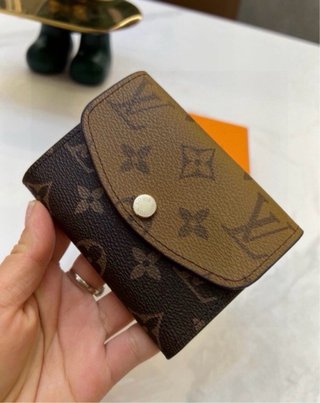 Monedero Louis Vuitton Marrón y Dorado