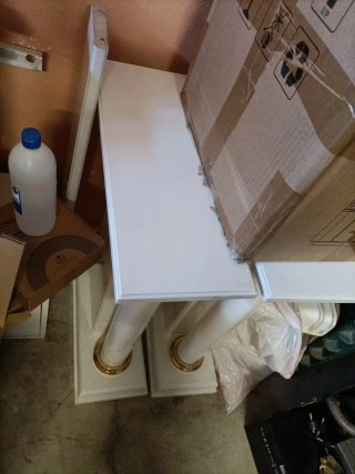Mesa de comedor blanca y cristal