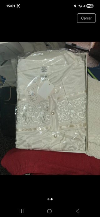 Lencería de mujer blanca