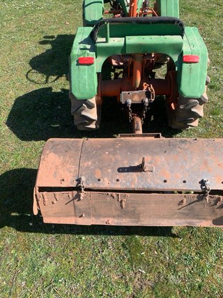 Pascuali 990 Tractor