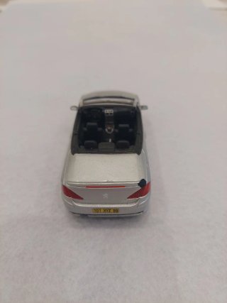 Modellino auto cabrio Peugeot 307 CC
