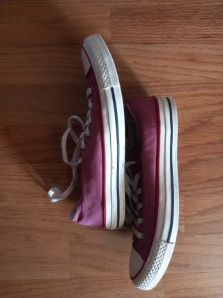 Converse bajas granate talla 39