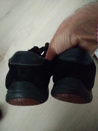 Zapatillas Gucci hombre  Elegantes y cómodas.