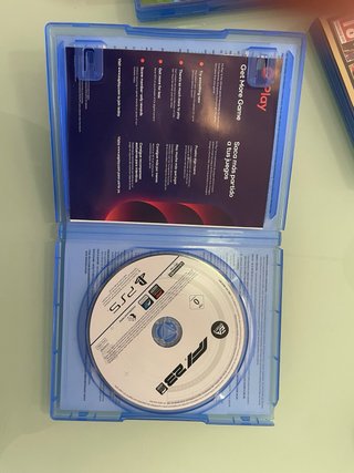 Consola Playstation 5 + 2 Mandos + Juegos