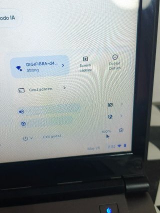 Portátil Siragon AMD 4GB RAM 500GB Disco