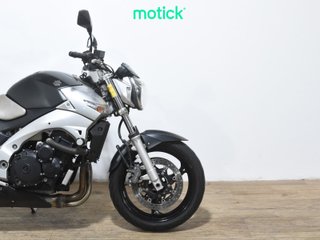 SUZUKI GSR 600 ( A )