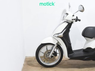 PIAGGIO LIBERTY 125 ( TOP CASE ) (IVA DEDUCIBLE)
