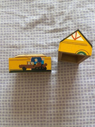 Caja de madera pintada a mano