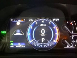 Lexus UX 2.0 250h Business City