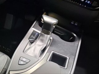 Lexus UX 2.0 250h Business City