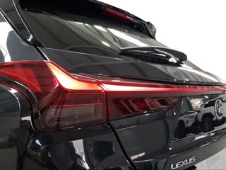 Lexus UX 2.0 250h Business City