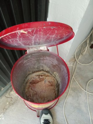Contenedor de Residuos Aceitosos Rojo 10 Galones