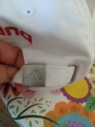 Gorra Adidas Blanca con Bandera Inglaterra y numer