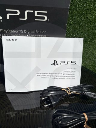 ¡COMO NUEVA! PlayStation 5 Slim Digital 1 TERA