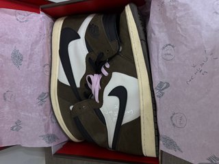 Nike Air Jordan 1 Travis Scott