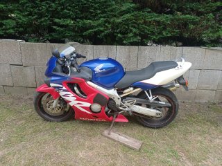 Honda CBR600F