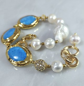 Bracciale in argento vermeil perle e howlite