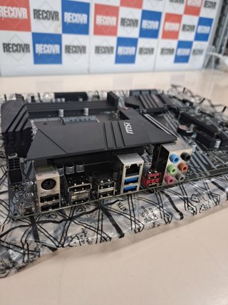 Placa base MSI B550 para procesadores AMD Ryzen AM4