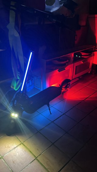 Patinete Eléctrico con Luces LED skateflash