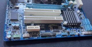 Placa Base Gigabyte GA-H61M + Intel i3-2100 + 4GB
