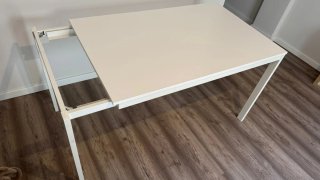 Mesa IKEA extensible + 4 sillas