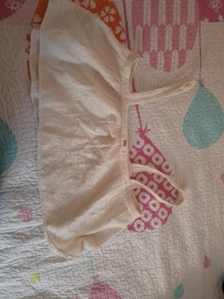 Blusa Pull&Bear beige talla m nueva