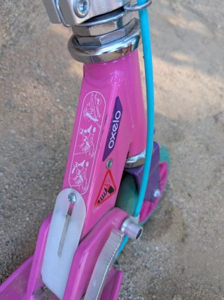 Patinete infantil Oxelo rosa y morado