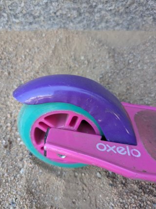Patinete infantil Oxelo rosa y morado