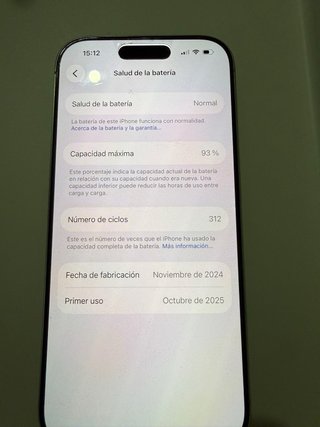 iPhone 16 Pro - Menos de 1 año de uso