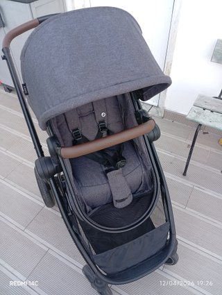 Carrinho de bebé Maxi-Cosi como novo