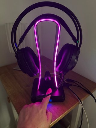 Soporte GAME RGB para Cascos Gaming