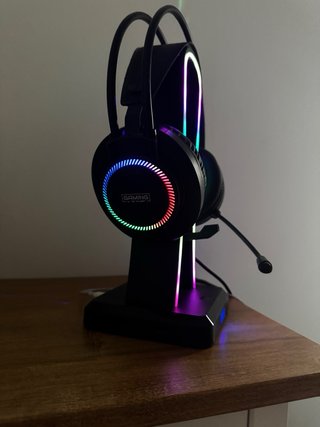 Soporte GAME RGB para Cascos Gaming