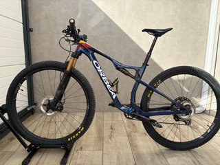 Bicicleta MTB Orbea Oiz M10