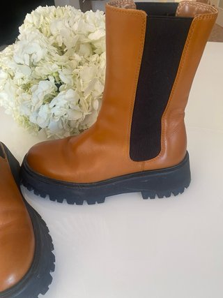 Botas Zara Cuero Modernas