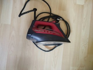 Plancha Rowenta Pro Master Roja