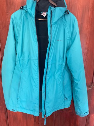 Abrigo azul Quechua