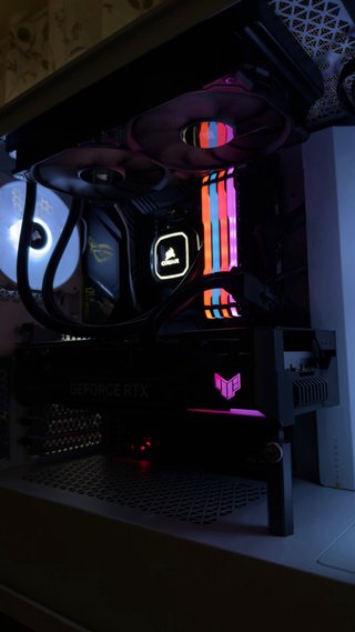 Pc gaming RTX 4070TI, Ryzen 7 5800X, 32gb RAM