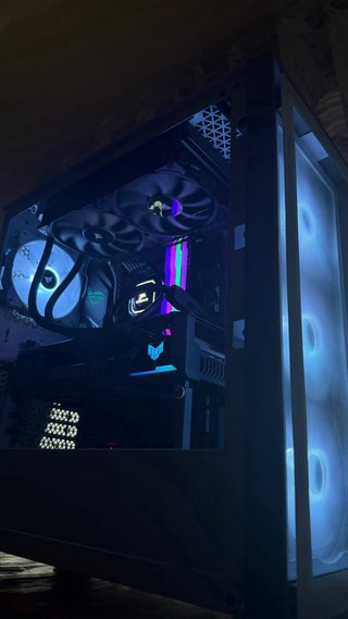 Pc gaming RTX 4070TI, Ryzen 7 5800X, 32gb RAM