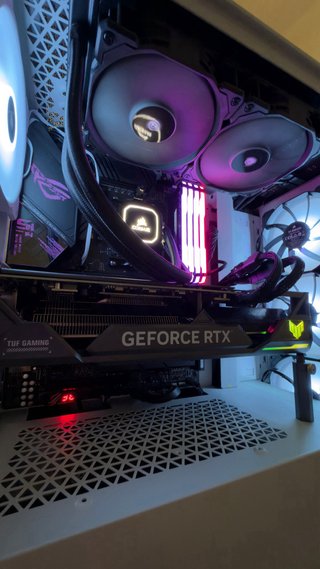 Pc gaming RTX 4070TI, Ryzen 7 5800X, 32gb RAM