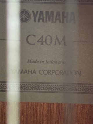 Guitarra Yamaha C40M Clásica /Madera Natural